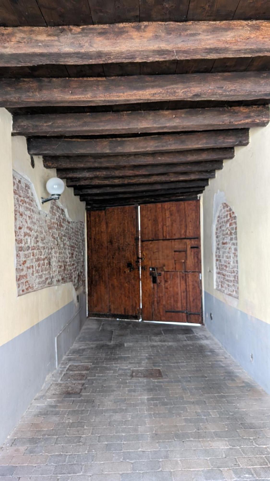 Il Castello Delle Dame - Il Maschio Apartment Vigevano Bagian luar foto